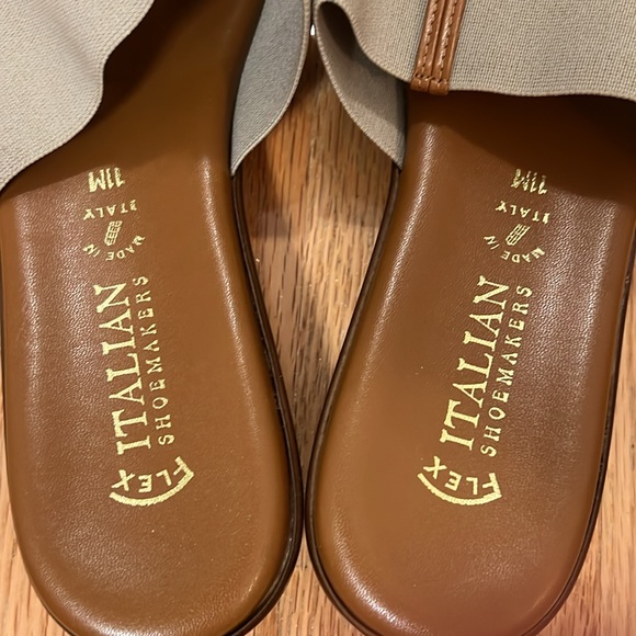 Italian Shoemakers Stretch Camel Sandals - Picture 3 of 7